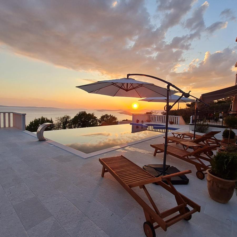 Sea View Luxury Apart Hotel Villa Conte With Swiming Pool And Romantic Spa Podstrana Buitenkant foto