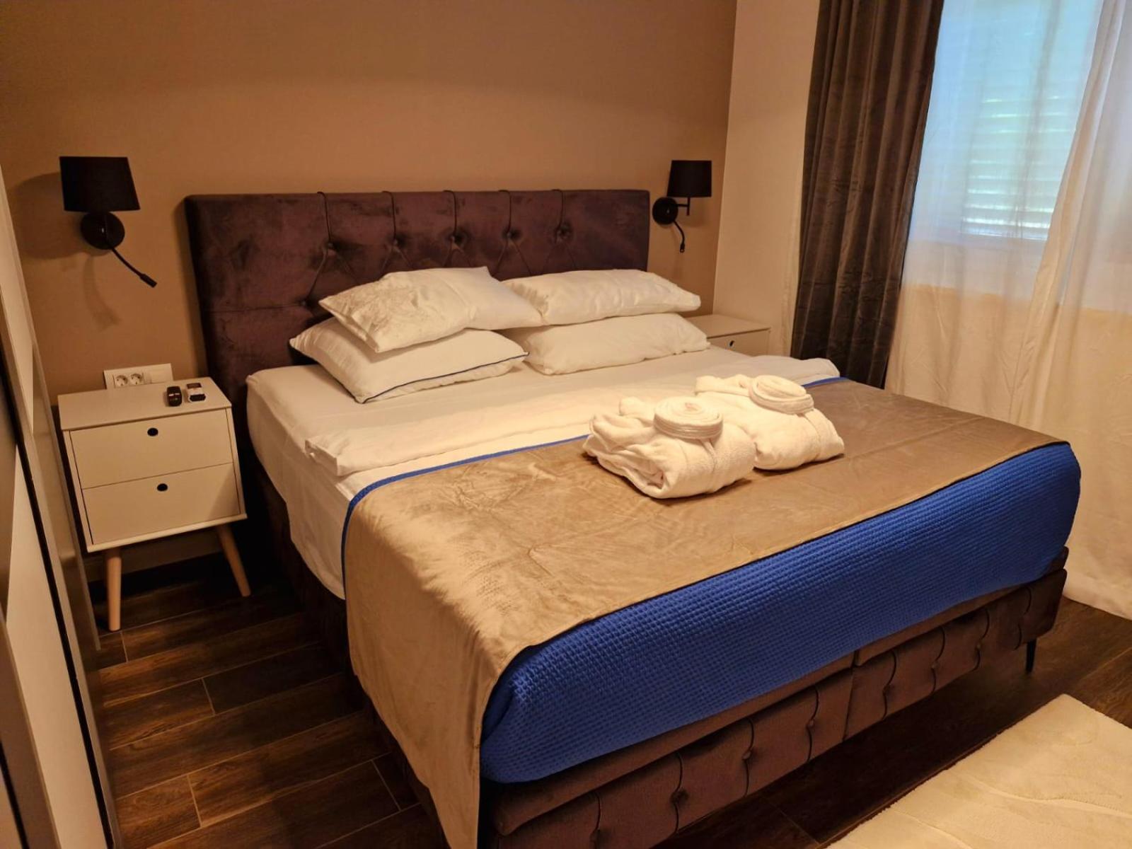 Sea View Luxury Apart Hotel Villa Conte With Swiming Pool And Romantic Spa Podstrana Buitenkant foto